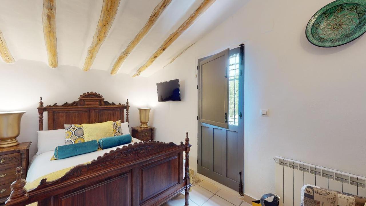 לינה וארוחת בוקר Caniles Casa Lucia מראה חיצוני תמונה