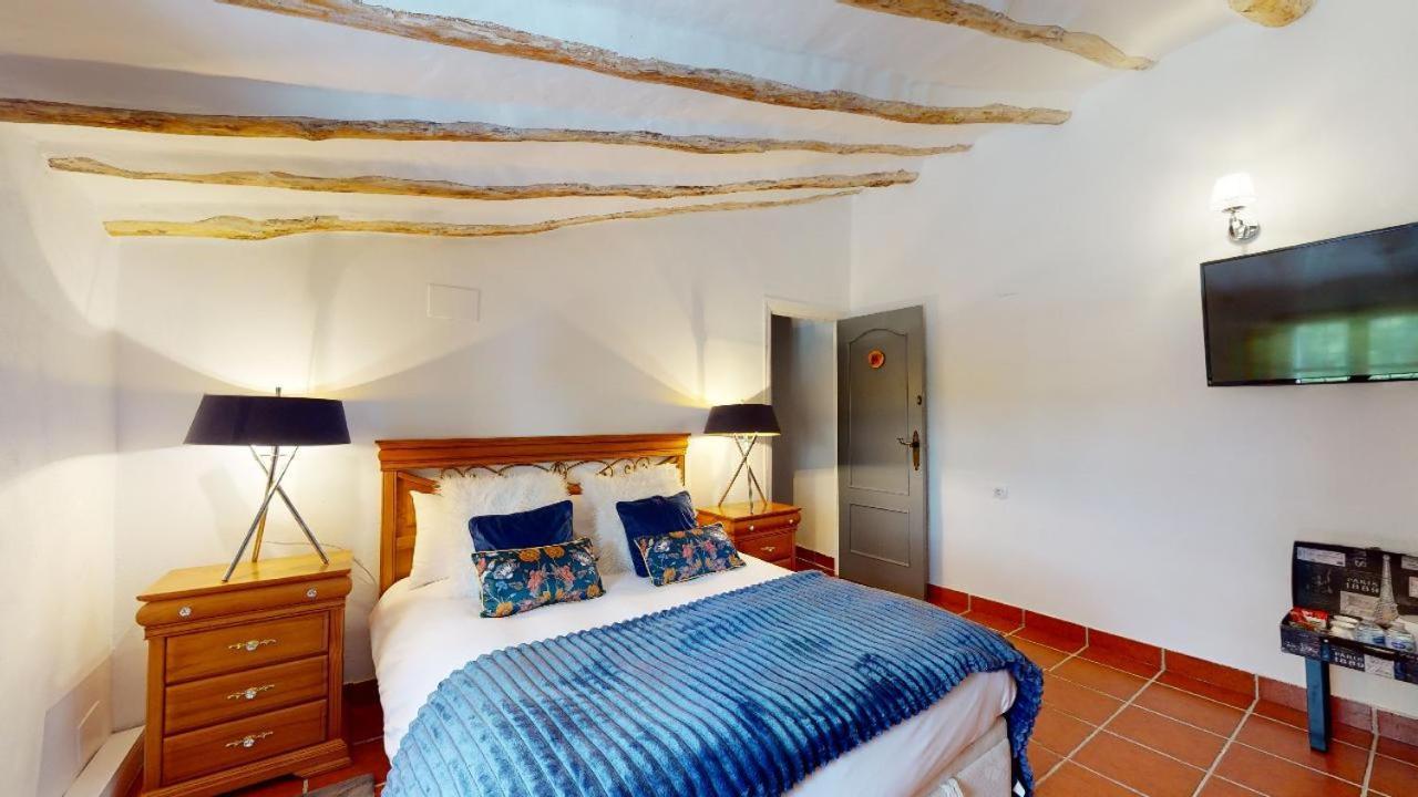 לינה וארוחת בוקר Caniles Casa Lucia מראה חיצוני תמונה